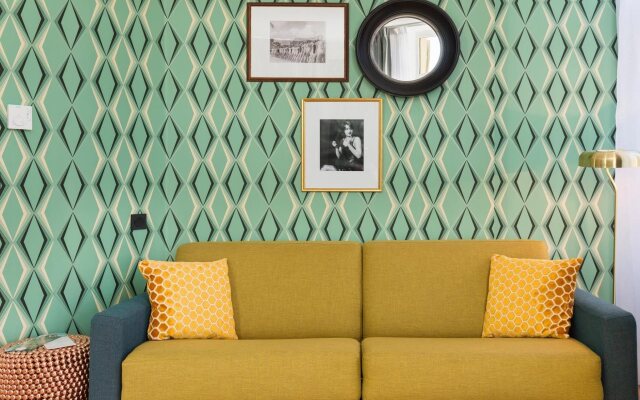 The Jay Hotel by HappyCulture