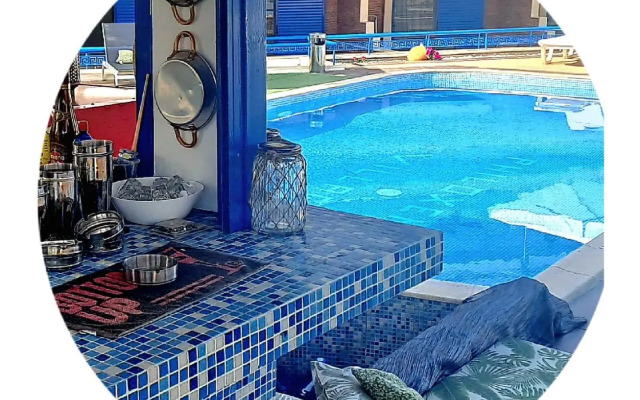 Philoxenia Hotel-Villas