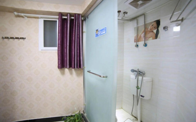 Fuxing Development Apartment Hotel