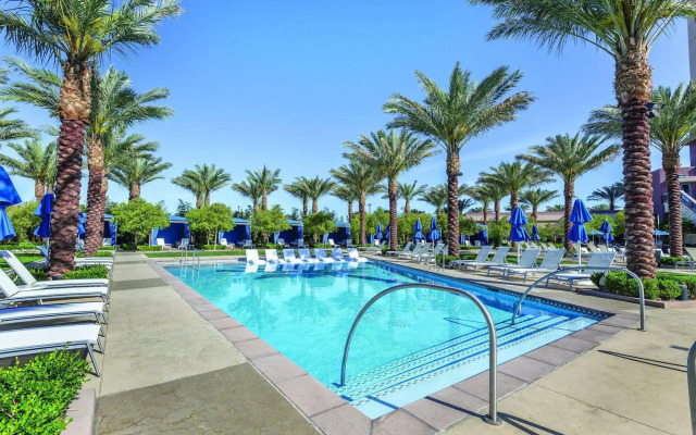 Club Wyndham Desert Blue