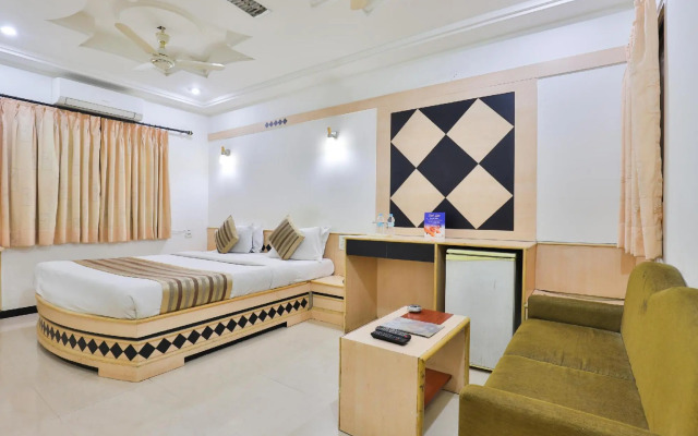 Hotel EverKrishna