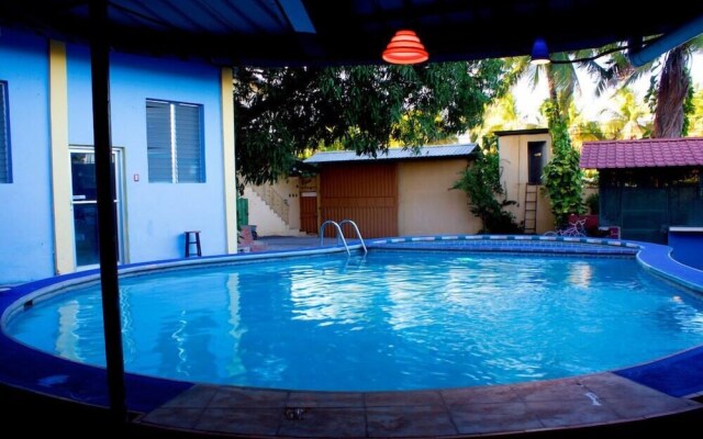 Aparthotel Las Brisas