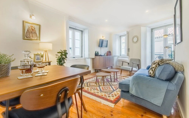 Unique and Stylish Flat in Historic Lisbon