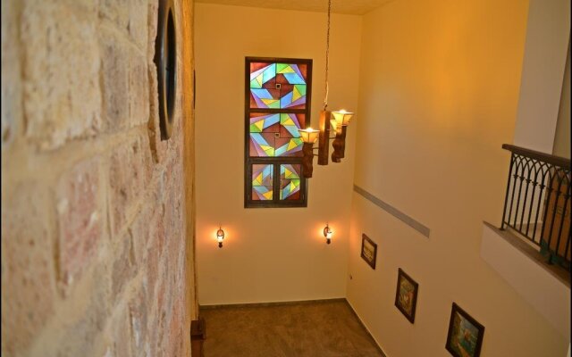 Asamina Boutique Hotel