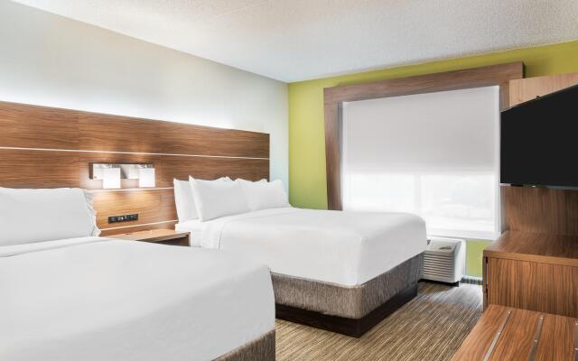Holiday Inn Express Hotel & Suites Bentonville by IHG