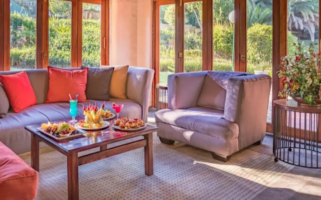 Shumba Valley Lodge