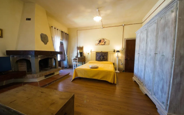 Apartment Sansepolcro 10 People - Tuscany