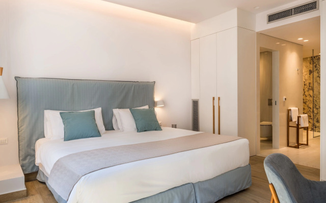 Avra Apartments Venetian Harbour