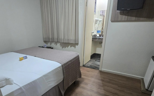 Via Contorno Hotel