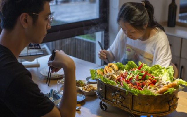 Xiangshan Morning Mountain Evening Sea Homestay
