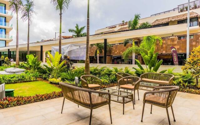 Contemporary Design Oceana 422 Playa del Carmen Condo by Redawning