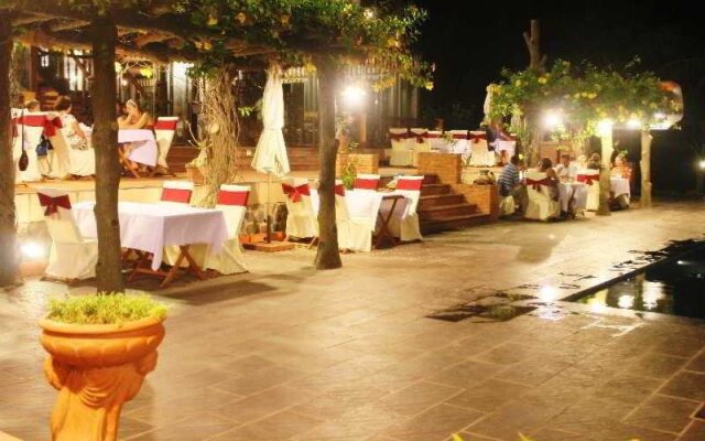 Sandhills Beach Resort & Spa