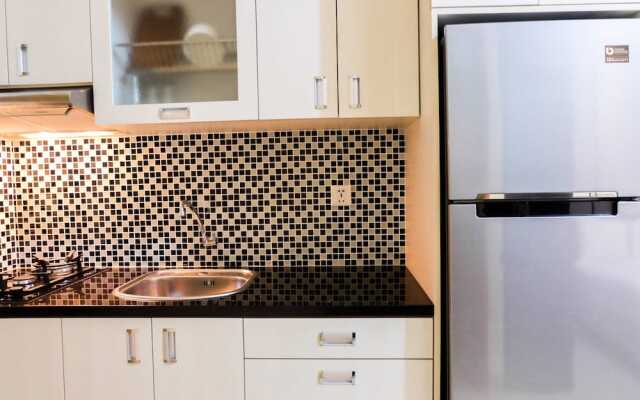 Warm and Homey Studio at The Oasis Cikarang Apartment By Travelio