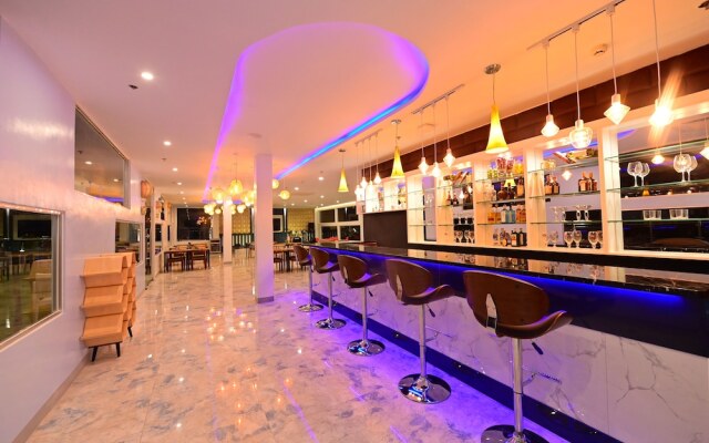 T Shine Resort and Spa
