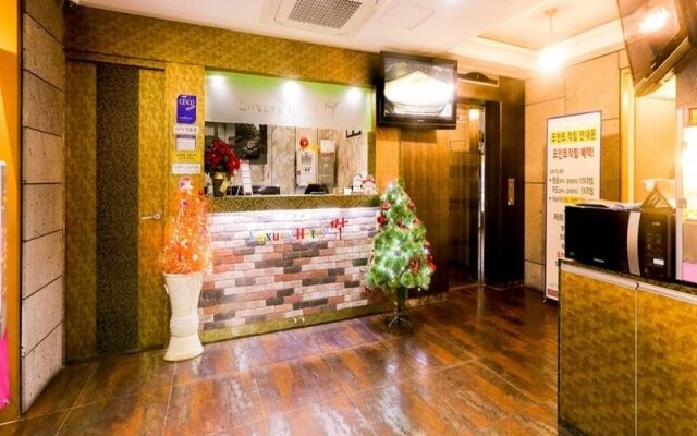 Jjack Hotel