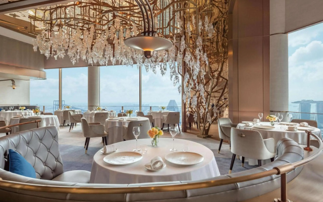 Swissotel The Stamford, Singapore