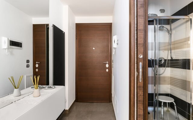 Modern New Apartment - Bocconi