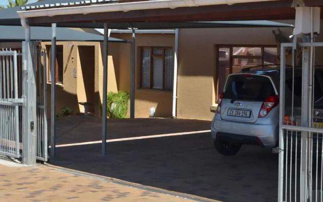 De Helling Self Catering