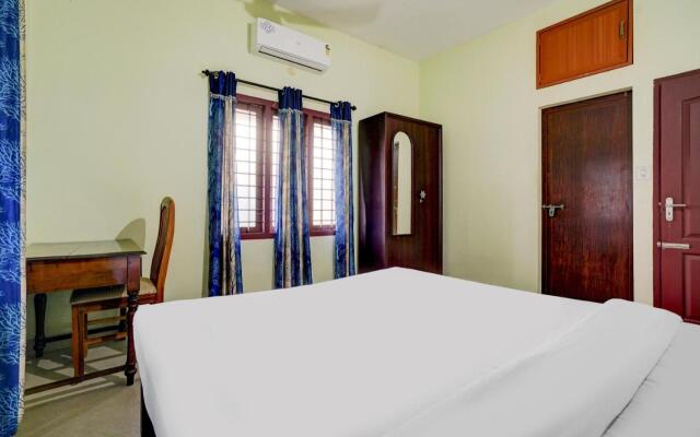 OYO 86248 Shalom Palace