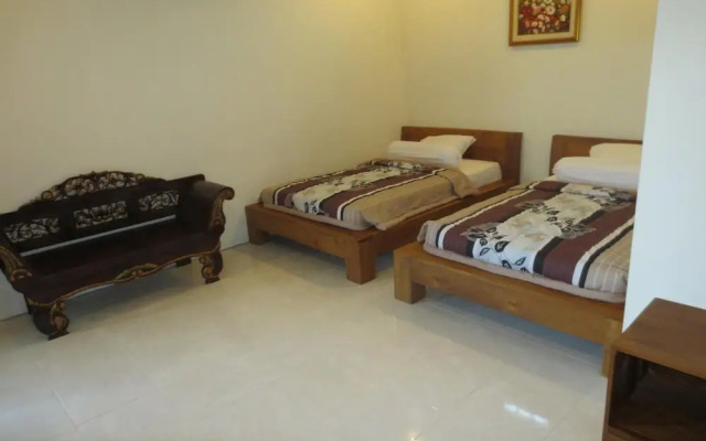 Putri Homestay