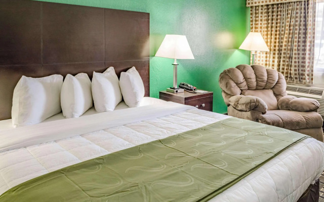 Quality Inn Charleston - West Ashley