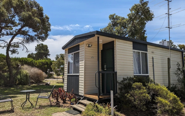 Kingscote Tourist Park and Family Units