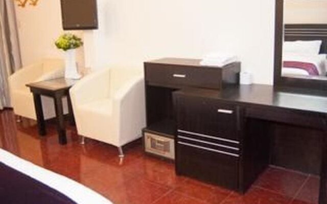 Khanh Toan Hotel
