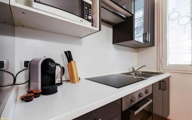 SV18C Charming modern flat S Ambrogio