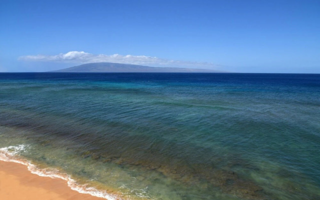 Maui Kai 206 Studio Bedroom Condo