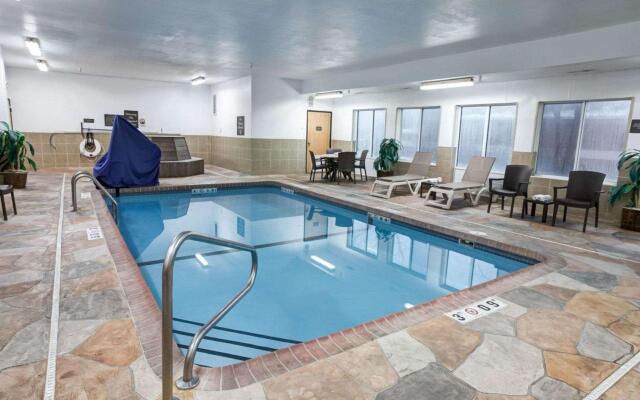 Comfort Suites Kansas City - Liberty