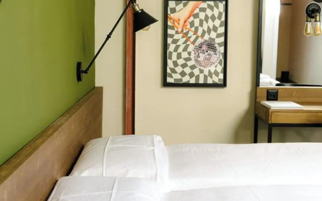 Seven Town House Boutique Hotel – Guest Rooms – Locarno