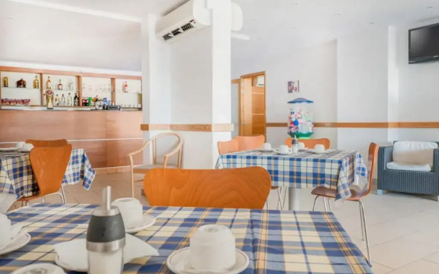 Cardor Holiday Complex