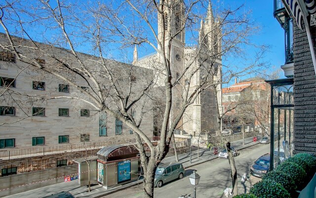 Bright 2 Bd Apart In Front Of Retiro Park. Retiro Ii