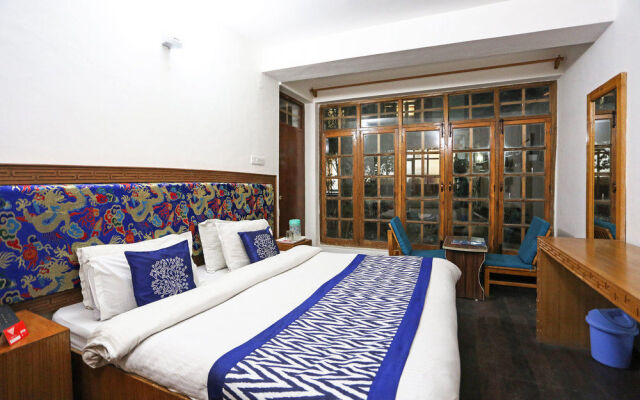 The Auspicious Hotel