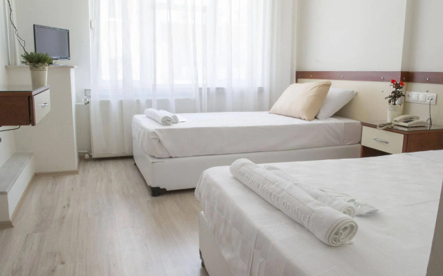 Yildirim Hotel