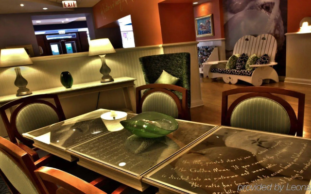 Claridge House Chicago, Tapestry Collection by Hilton