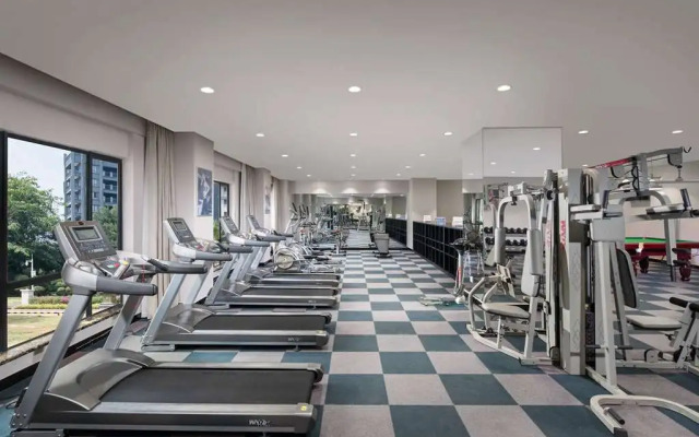 Days Hotel & Suites Venice Nanguo
