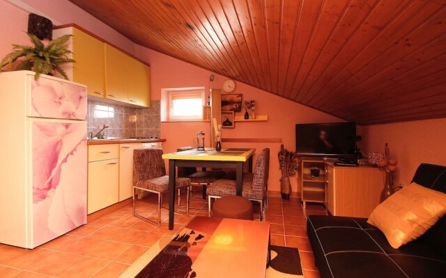 Holiday House Vesna