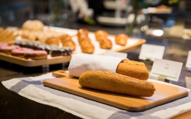 Atour S Netease Binjiang Yanxuan Hotel Hangzhou