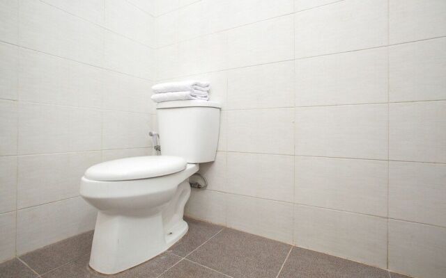 Oyo 1295 Linns Family Residence