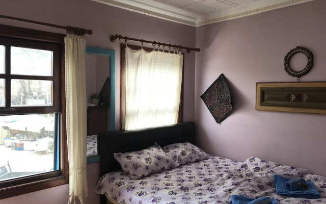 Sirince Gargamelin Evi