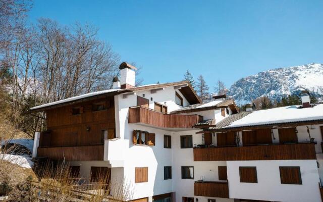Villa Franchetti - Stayincortina