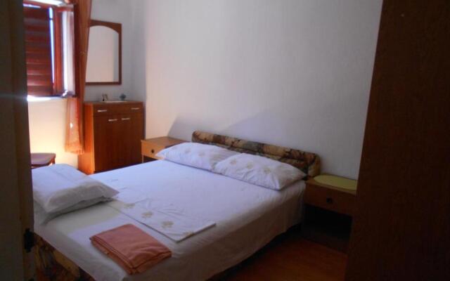 Apartment Mirjana