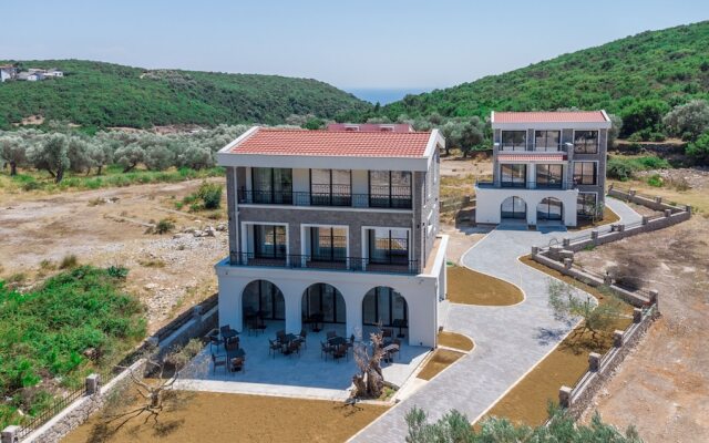 Carolea Villas