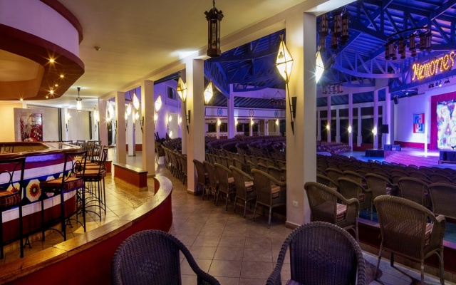 Memories Paraiso Beach Resort - All Inclusive