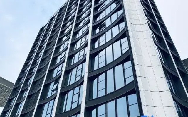 Wanguo Blue Ocean Hotel (Lovers Road Jiuzhou Port)