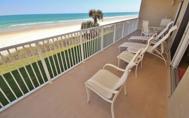 Schooner Point A204 Apartment 3