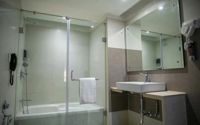 Grand Continent Secunderabad A Sarovar Portico Affiliate Hotel
