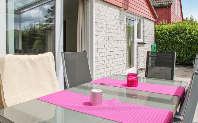 Awesome Home in Wemeldinge With 4 Bedrooms, Sauna and Wifi