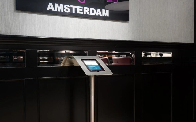 Hotel Luxer